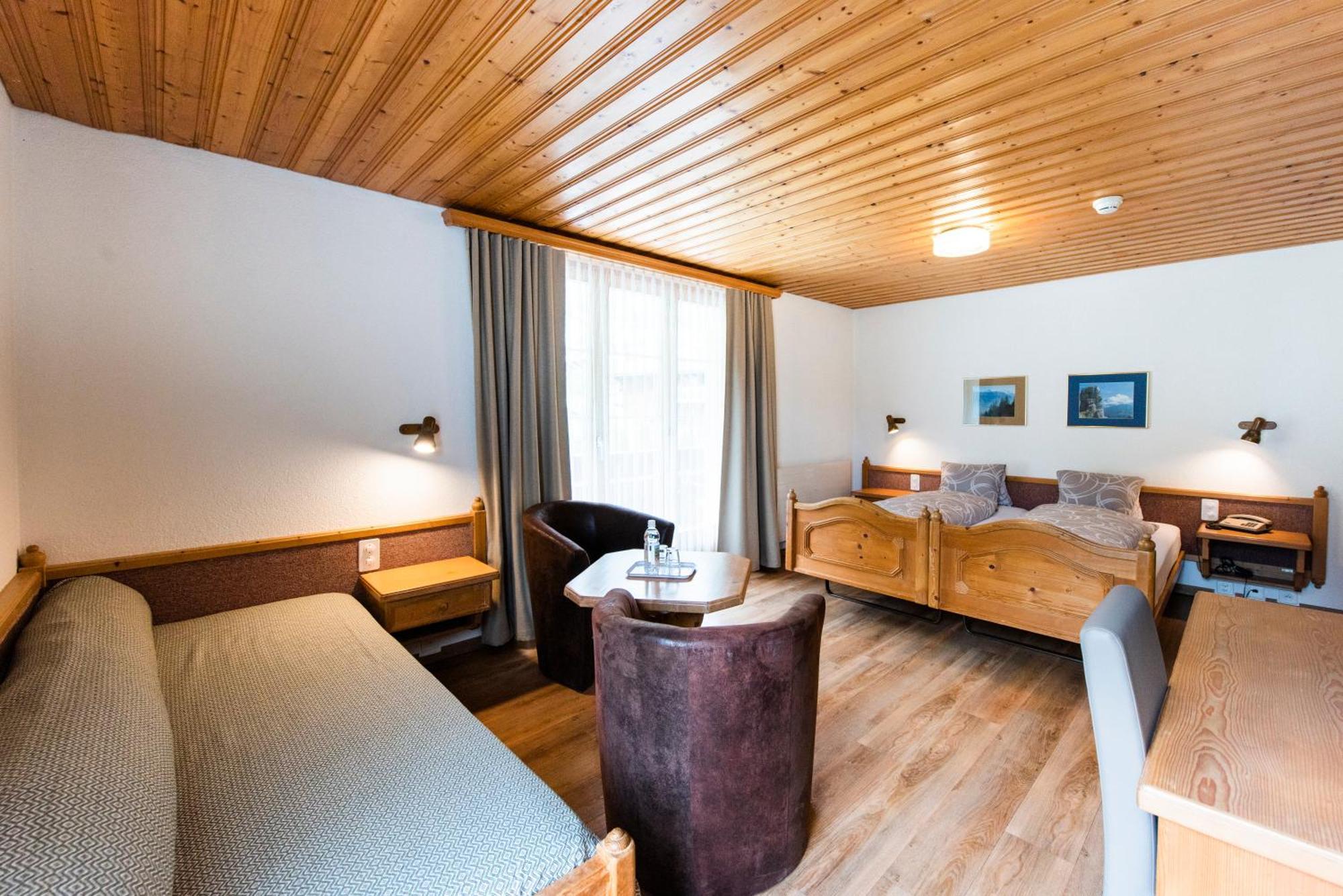 Hotel Brienzerburli Brienz  Kültér fotó