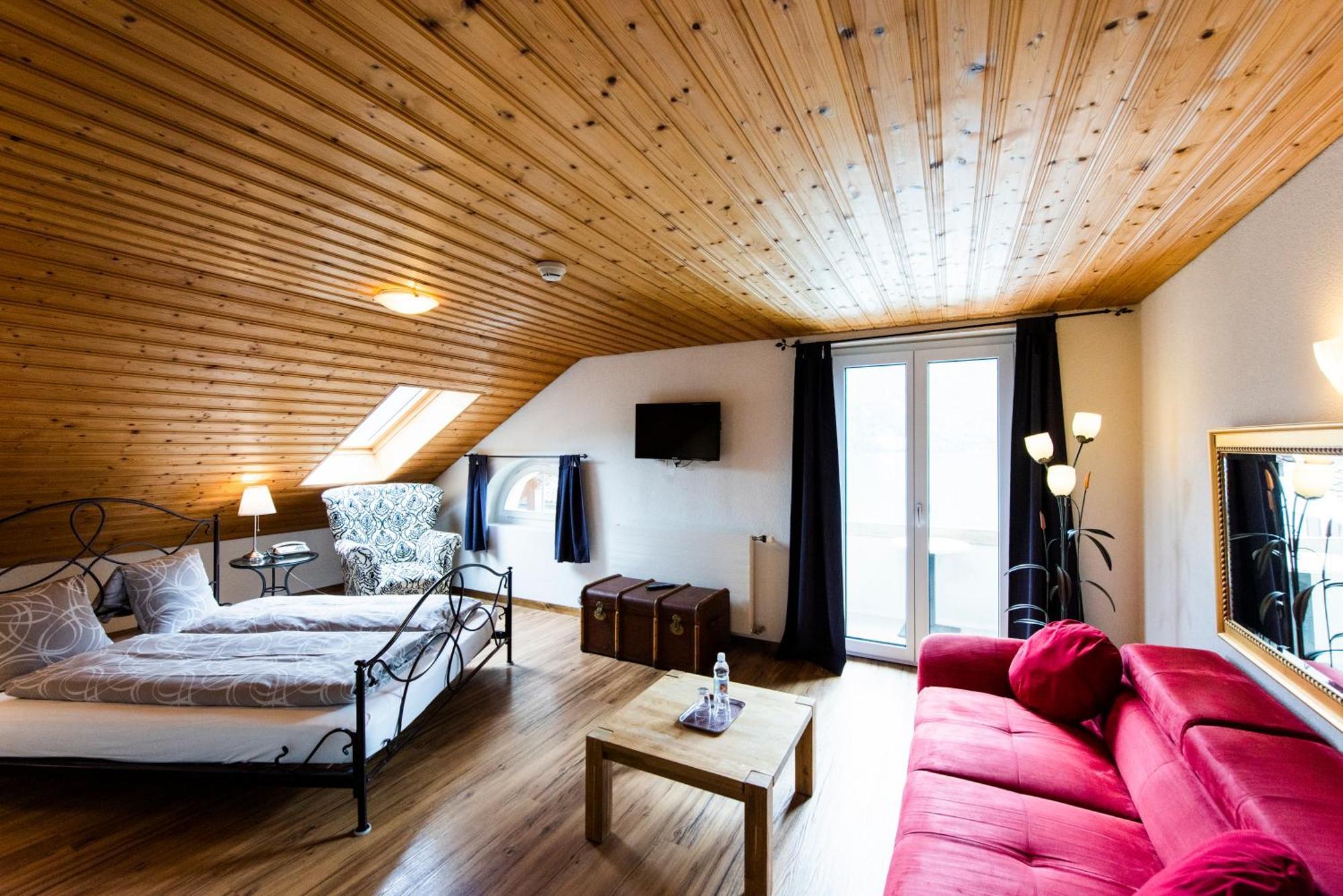 Hotel Brienzerburli Brienz  Kültér fotó