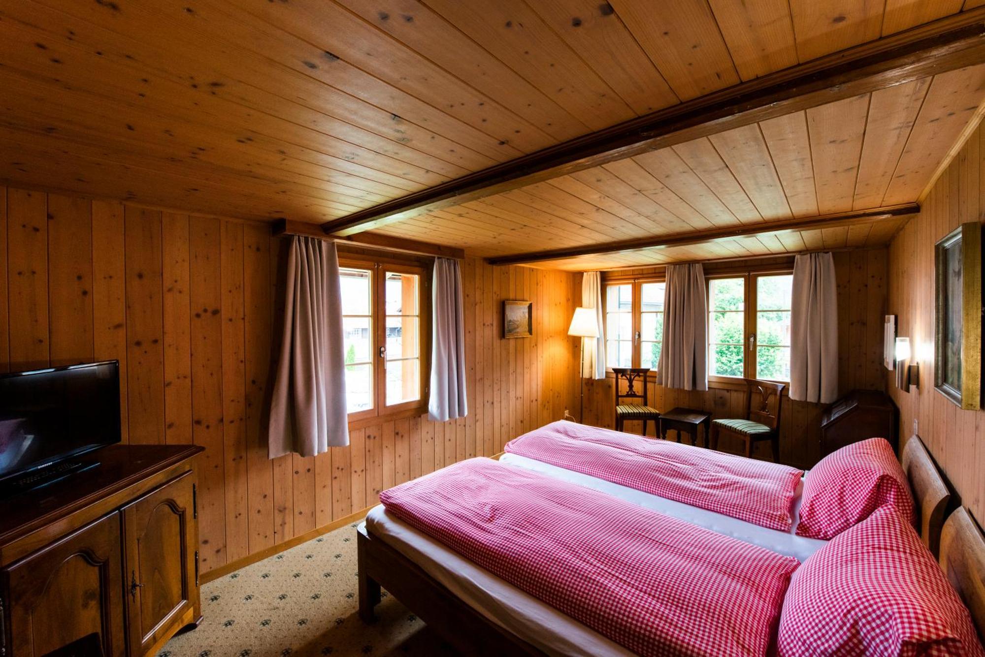 Hotel Brienzerburli Brienz  Kültér fotó