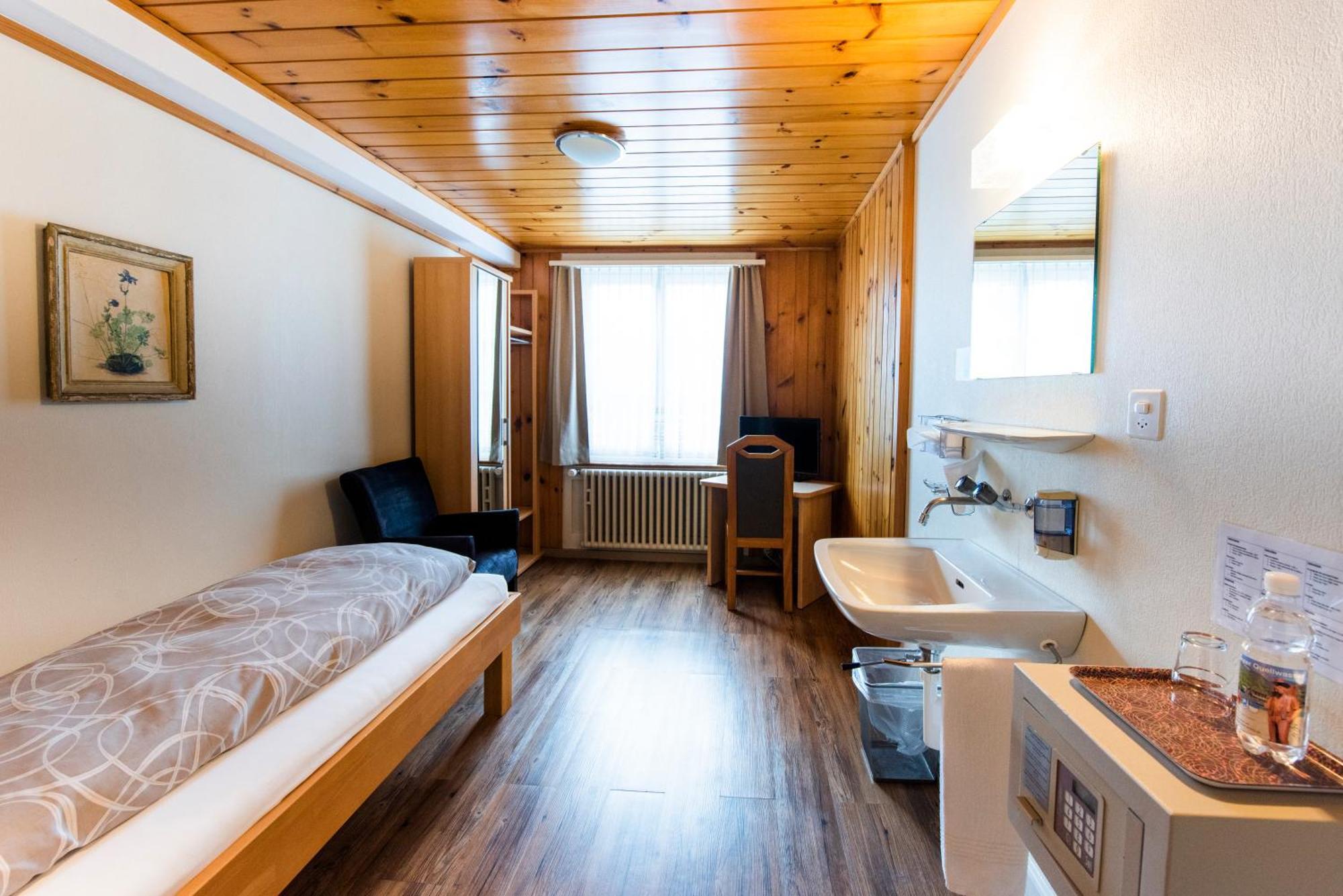 Hotel Brienzerburli Brienz  Kültér fotó